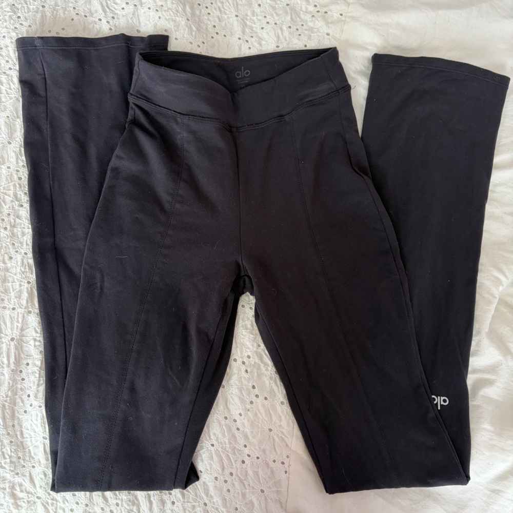 ALO High-Waist Flutter leggings in size XS
